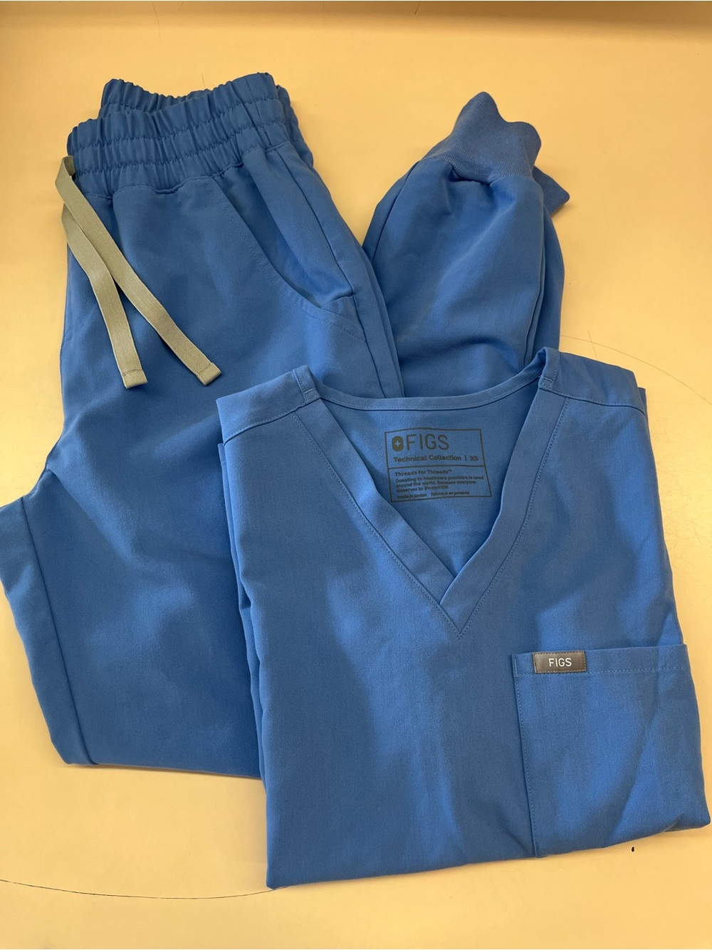 FIGS Scrub Set XS Ceil Blue